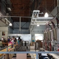 6/15/2019 tarihinde Brett S.ziyaretçi tarafından Giant Jones Brewing Company'de çekilen fotoğraf