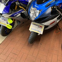レッドバロン亀田店 Motosiklet Magazasi
