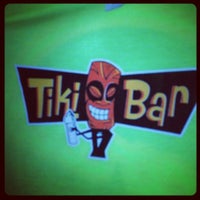 รูปภาพถ่ายที่ Tiki Bar โดย Tato M. เมื่อ 11/16/2013
