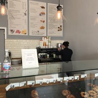 2/16/2017 tarihinde Alexander O.ziyaretçi tarafından The Scandinavian Bakery &amp; Coffee House'de çekilen fotoğraf