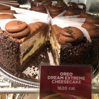 Photo taken at The Cheesecake Factory by Martin S. on 3/31/2019