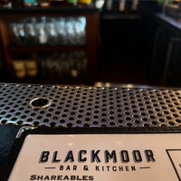รูปภาพถ่ายที่ Blackmoor Bar and Kitchen โดย David C. เมื่อ 4/23/2023