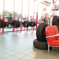 Photo taken at Discount Tire by Lester G. on 10/30/2012