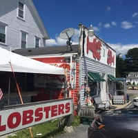 Снимок сделан в Scarborough Lobster пользователем Go G. 8/11/2019