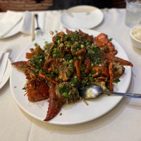 Foto diambil di Newport Tan Cang Seafood Restaurant oleh Rick M. pada 11/17/2022