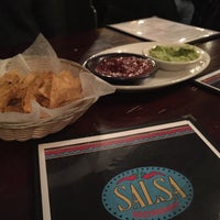 1/9/2016 tarihinde Pauline B.ziyaretçi tarafından Salsa Restaurant'de çekilen fotoğraf