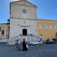 Photo taken at Chiesa di San Pietro in Montorio by Emanuele B. on 7/30/2022