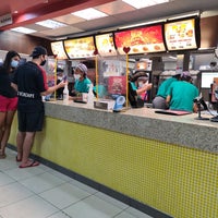 Photo taken at McDonald&amp;#39;s by Fábia S. on 2/7/2022