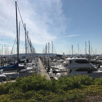 Photo taken at Maggie Bluffs Marina Grill by Maurizio C. on 9/22/2017