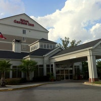 รูปภาพถ่ายที่ Hilton Garden Inn โดย Mark M. เมื่อ 10/15/2012