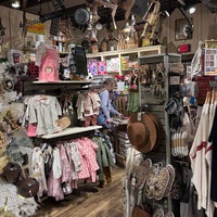 Photo taken at Cracker Barrel Old Country Store by Sham K. on 11/24/2023