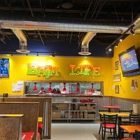 Photo taken at Fuzzy&amp;#39;s Taco Shop by Sham K. on 9/11/2022