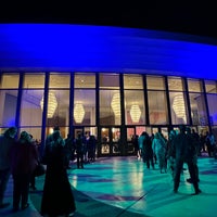 รูปภาพถ่ายที่ Chandler Center for the Arts โดย Sham K. เมื่อ 11/6/2023