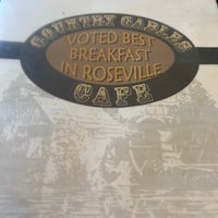 Foto diambil di Country Gables Cafe oleh Justin C. pada 8/21/2022