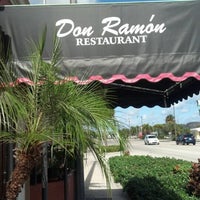 Foto tomada en Don Ramon Cuban Restaurant  por Ashleigh M. el 12/5/2012