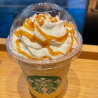 Photo taken at Starbucks by ふぁんたじすた ☆. on 8/13/2022