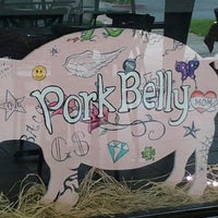 รูปภาพถ่ายที่ Pork Belly Grub Shack โดย Kyla A. เมื่อ 10/21/2012