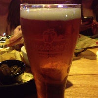 Photo taken at Applebee&amp;#39;s Grill + Bar by Michael M. on 6/22/2013