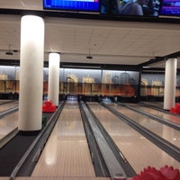 Photo taken at Villa Bowling by Sposito on 10/23/2016