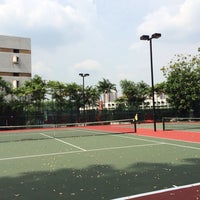 Photo taken at Parc Oasis Tennis Court  by Corinne K. on 4/27/2014