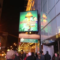 11/18/2012 tarihinde seth s.ziyaretçi tarafından A Christmas Story the Musical at The Lunt-Fontanne Theatre'de çekilen fotoğraf