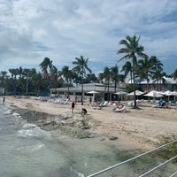 Das Foto wurde bei Southernmost Beach Resort von Nichole S. am 11/13/2020 aufgenommen