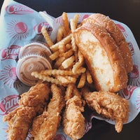 Photo taken at Raising Cane&amp;#39;s Chicken Fingers by Perry on 3/23/2018