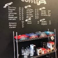 Photo taken at Zeke&amp;#39;s Coffee by Yaya E. on 6/1/2018