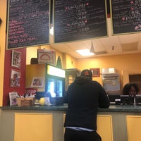 10/6/2018 tarihinde Yaya E.ziyaretçi tarafından Mama&amp;#39;s Pizza Kitchen'de çekilen fotoğraf
