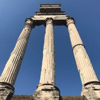 Photo taken at Temple of Castor and Pollux by Lenny K. on 10/21/2018