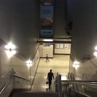 12/3/2019 tarihinde Egor K.ziyaretçi tarafından Gautrain Rosebank Station'de çekilen fotoğraf