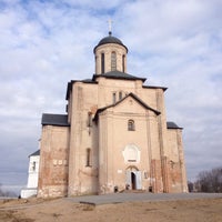 Photo taken at Церковь Михаила Архангела (Свирская) by Egor K. on 4/9/2017