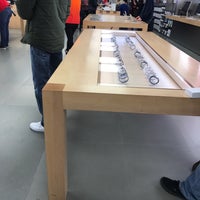 Photo taken at Apple Biltmore by Ahmed . on 12/29/2016