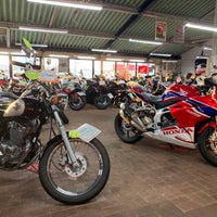 レッドバロン藤井寺 藤井寺市 大阪府