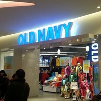 Photo taken at OLD NAVY ダイバーシティ東京プラザ by Jicky on 1/3/2013