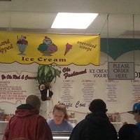 2/24/2013에 Laurel L.님이 Ye Ole Fashioned Ice Cream &amp; Sandwich Café에서 찍은 사진