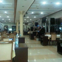 Photo taken at İstanbul Restaurant by Gulcan U. on 12/7/2012