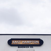 รูปภาพถ่ายที่ East Hampton Sandwich Co. โดย Charles W. เมื่อ 3/17/2017