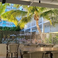 Photo taken at The Sarasota Modern, a Tribute Portfolio Hotel by Deborah S. on 11/8/2021