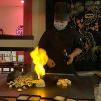 Снимок сделан в Kobe Japanese Steak House &amp;amp; Oku&amp;#39;s Sushi Bar пользователем K. W. 4/10/2021