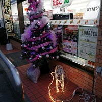 Photo taken at 7-Eleven by しーさん し. on 12/11/2020