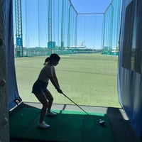 Photo taken at The Golf Club at Chelsea Piers by Cass on 9/14/2023
