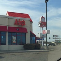 Photo taken at Arby&amp;#39;s by Chad S. on 5/16/2014