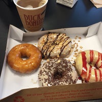 6/16/2017 tarihinde Rachel W.ziyaretçi tarafından Duck Donuts'de çekilen fotoğraf