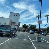 Photo taken at In-N-Out Burger by Timmmii on 7/23/2023