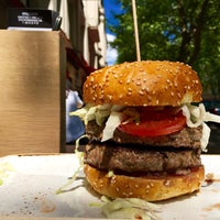 6/29/2016に69monがUpper Burger Grillで撮った写真
