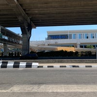 Photo taken at Don Mueang Airport Bus Stop by Wllk.d on 1/4/2023