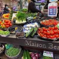 Photo taken at Marché de Passy by Suvodeep D. on 1/16/2021