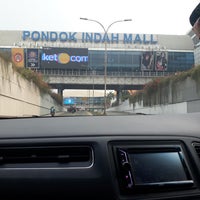 Photo taken at Jalan Sultan Iskandar Muda (Arteri Pondok Indah) by Ari W. on 7/13/2018