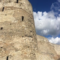 Photo taken at Крепость Изборск / Izborsk Fortress by Zariel 2. on 9/4/2021
